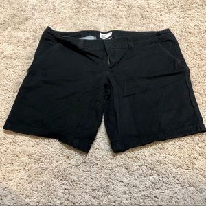 AE black Bermuda shorts